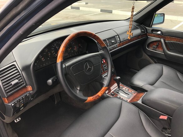 1994 Mercedes-Benz S-Класс 320 Long 4-speed III (W140), синий, 2700000 рублей - вид 20