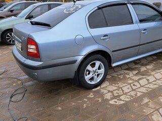 2004 Skoda Octavia I (A4) Рестайлинг, серый, 410000 рублей, вид 5