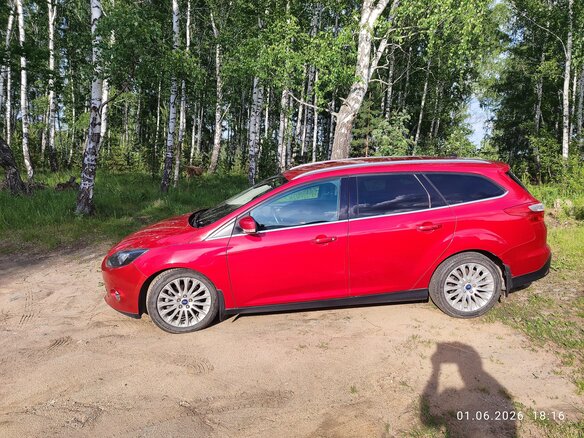 2012 Ford Focus III, красный, 850000 рублей - вид 10