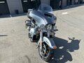 2014 Harley-Davidson Electra Glide, серебристый, 1100000 рублей