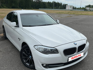 2011 BMW 5 серии 530d xDrive VI (F10/F11/F07), белый, 1500000 рублей, вид 4
