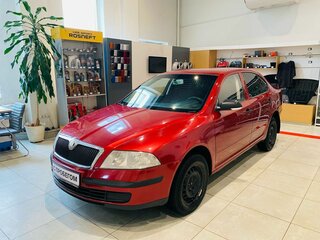 2006 Skoda Octavia II (A5), красный, 520000 рублей, вид 1