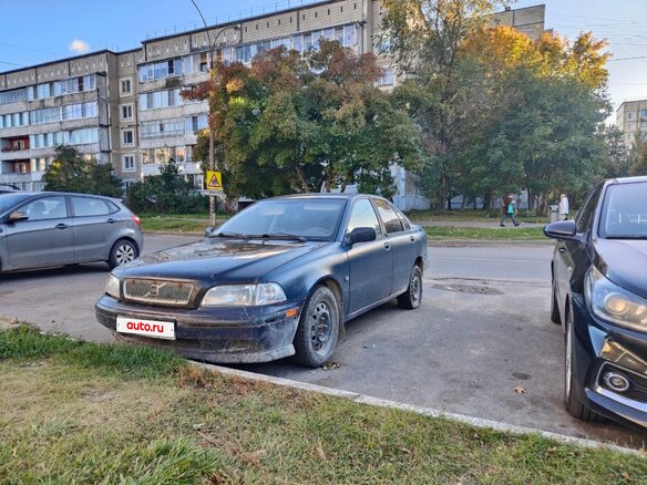 1999 Volvo S40 I Рестайлинг, синий, 140000 рублей