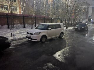 2010 Toyota Corolla Rumion, белый, 950000 рублей, вид 2