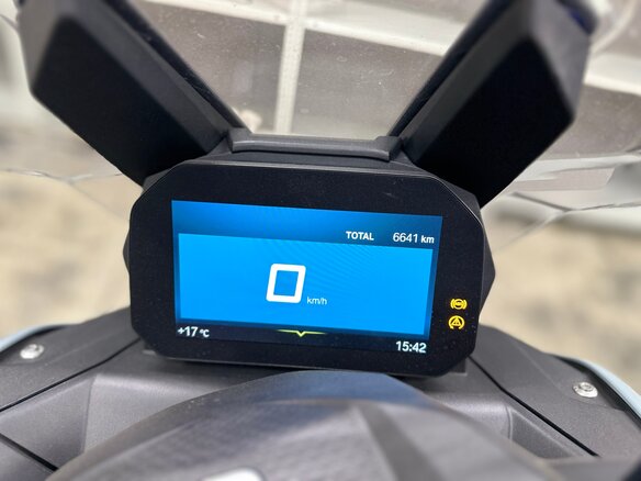 2020 BMW C 400 X, голубой, 650000 рублей - вид 10