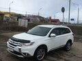2018 Mitsubishi Outlander III Рестайлинг 2, белый - вид 1