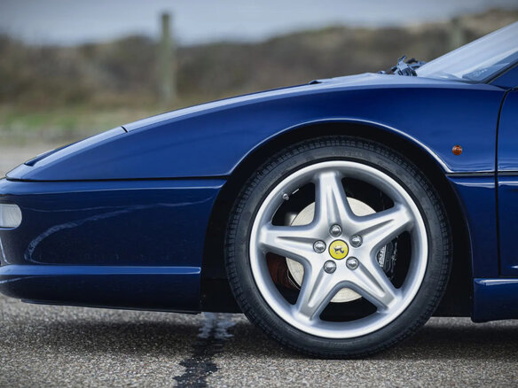 1996 Ferrari F355 GTS, синий - вид 15