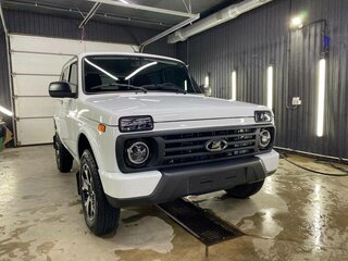 2024 Lada (ВАЗ) Niva Legend Euro-2 I, белый, 940000 рублей, вид 1