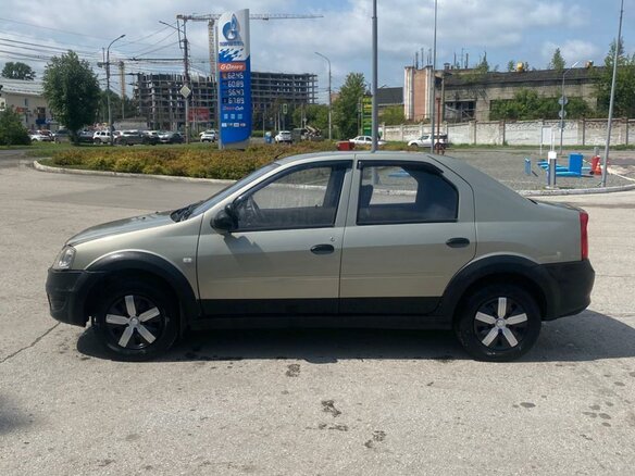 2012 Renault Logan I Рестайлинг, бежевый, 350000 рублей - вид 5