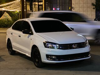 2019 Volkswagen Polo V Рестайлинг, белый, 800015 рублей, вид 2