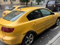 2003 Mazda 3 I (BK), жёлтый, 100000 рублей - вид 3