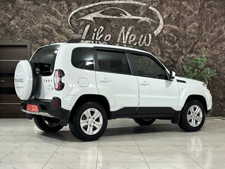 2023 Lada (ВАЗ) Niva Travel I, белый, 1248000 рублей, вид 4