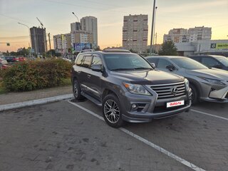 2012 Lexus LX 570 III, серый, 4000000 рублей, вид 4