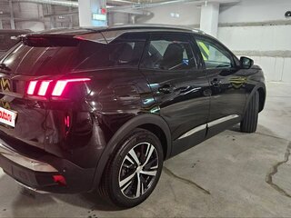 2020 Peugeot 3008 II, чёрный, 2950000 рублей, вид 3