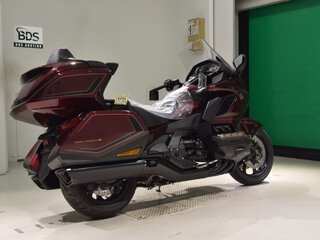 2025 Honda GL 1800 Gold Wing, пурпурный, 3480000 рублей, вид 5