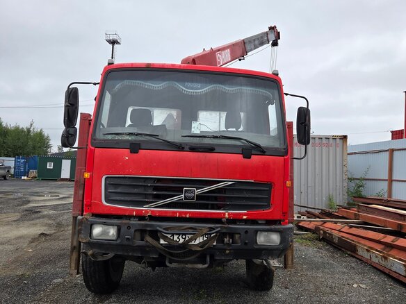 2004 Volvo FL, красный, 4150000 рублей - вид 6