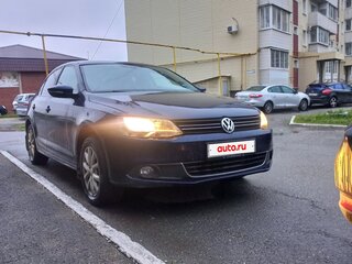 2013 Volkswagen Jetta VI, синий, 950000 рублей, вид 2