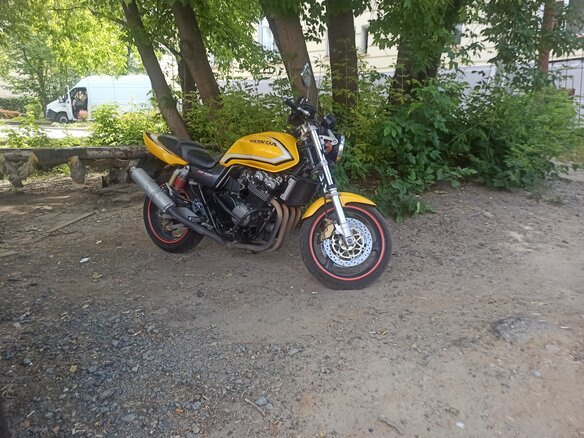 2001 Honda CB 400 Super Four, жёлтый, 320000 рублей - вид 1