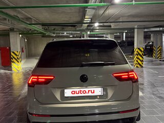 2018 Volkswagen Tiguan II, белый, 3100000 рублей, вид 3