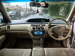 1999 Toyota Vista V (V50), белый, 460000 рублей, вид 5