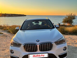 2018 BMW X1 18i sDrive II (F48), белый, 1890000 рублей, вид 4