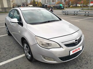 2010 Opel Astra J, серебристый, 430000 рублей, вид 3