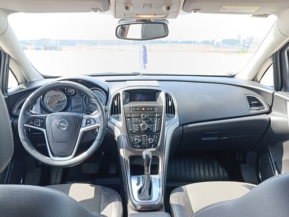 2012 Opel Astra J, серебристый, 730000 рублей - вид 7