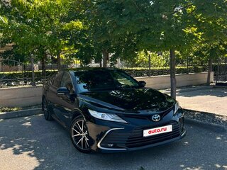 2021 Toyota Camry VIII (XV70) Рестайлинг, чёрный, 2950000 рублей, вид 3