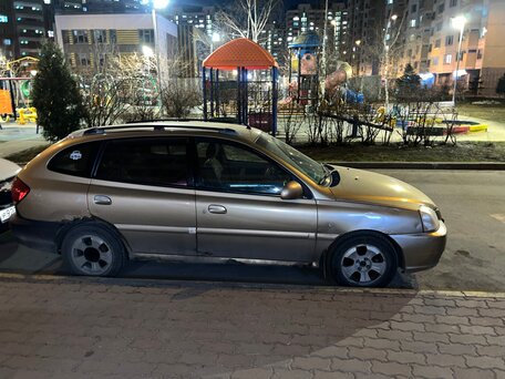 2005 Kia Rio I Рестайлинг, бежевый, 125000 рублей, вид 3