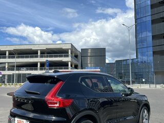 2018 Volvo XC40 I, чёрный, 2850000 рублей, вид 4