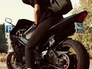2004 Suzuki GSX-R 1000, чёрный, 450000 рублей, вид 3