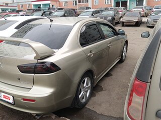 2008 Mitsubishi Lancer X, бежевый, 750000 рублей, вид 4