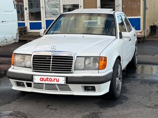 1991 Mercedes-Benz W124 260, белый, 260000 рублей, вид 1