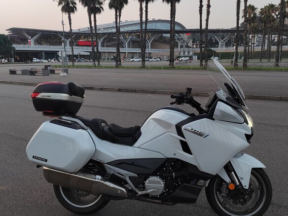 2024 CFMoto 1250TR-G, белый, 1480000 рублей - вид 5