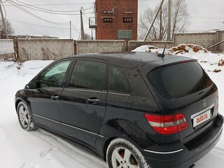 2008 Mercedes-Benz B-Класс 150 I (W245), чёрный, 850000 рублей, вид 3