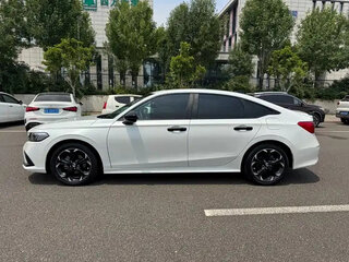 2023 Honda Civic XI, белый, 1360000 рублей, вид 4