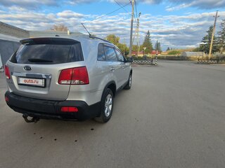 2011 Kia Sorento II, серый, 1650000 рублей, вид 5
