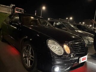 2003 Mercedes-Benz E-Класс 220 III (W211, S211), чёрный, 450000 рублей, вид 1