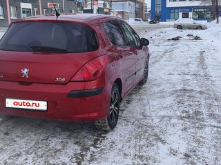 2010 Peugeot 308 I, красный, 395000 рублей, вид 4