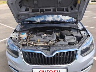2014 Skoda Yeti I Рестайлинг, серебристый, 1200000 рублей, вид 4