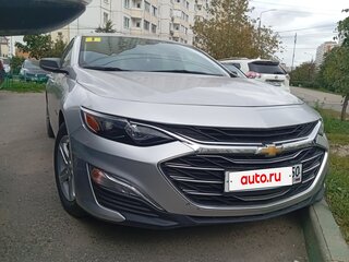 2021 Chevrolet Malibu IX Рестайлинг, серый, 1850000 рублей, вид 3