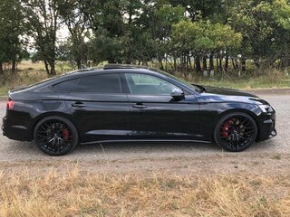 2020 Audi A5 Sportback 45 TFSI II (F5) Рестайлинг, чёрный, 3400000 рублей, вид 4