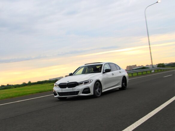 2019 BMW 3 серии 330d VII (G2x), белый, 4100000 рублей - вид 14