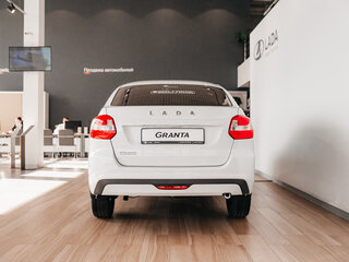 2026 Lada (ВАЗ) Granta Active Cross I Рестайлинг, белый, 1246000 рублей, вид 3