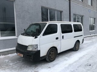 2003 Nissan Caravan IV (E25), белый, 850000 рублей, вид 1
