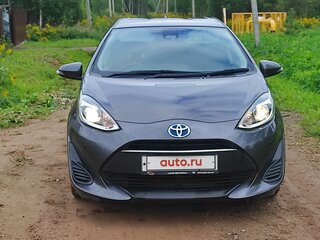 2019 Toyota Aqua I Рестайлинг 2, серый, 1250000 рублей, вид 2
