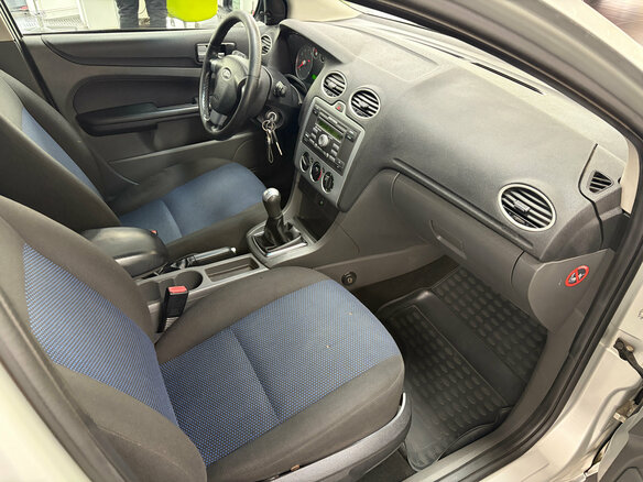2007 Ford Focus II, серебристый - вид 10