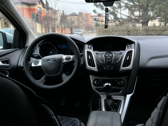2012 Ford Focus III, серебристый, 870000 рублей - вид 9