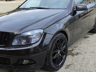 2008 Mercedes-Benz C-Класс 200 CDI III (W204), чёрный, 1255000 рублей, вид 2
