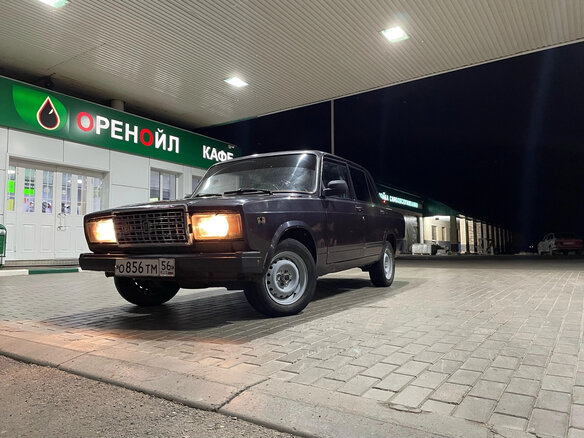 2008 Lada (ВАЗ) 2107, пурпурный, 145000 рублей